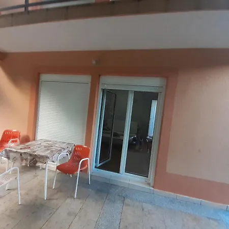 Apartmani Marta Canj Aparthotel *